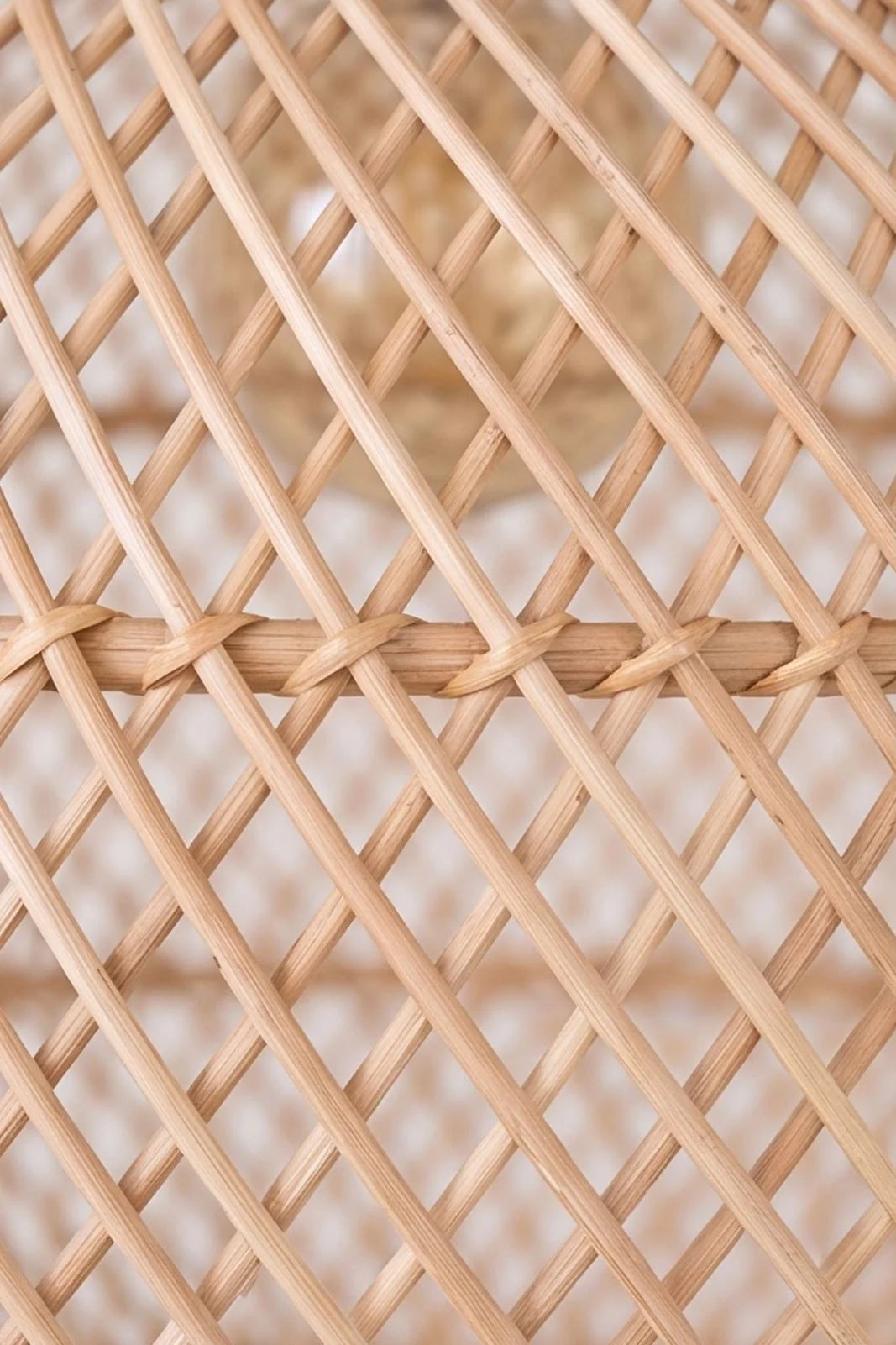 Rattan Sarkıt Aydınlatma