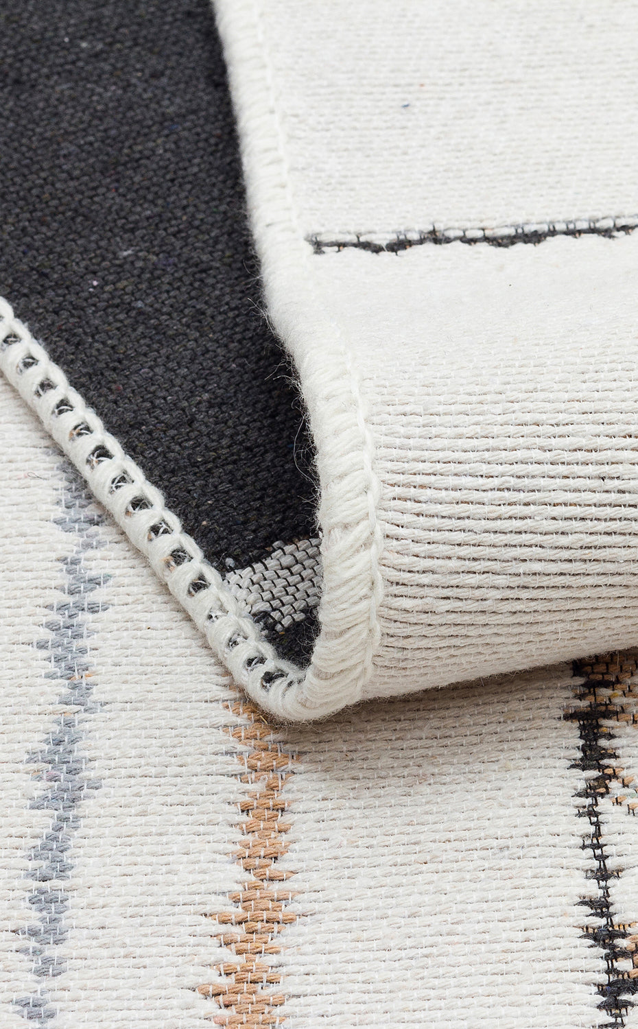 Çift Taraflı Dokuma Kilim