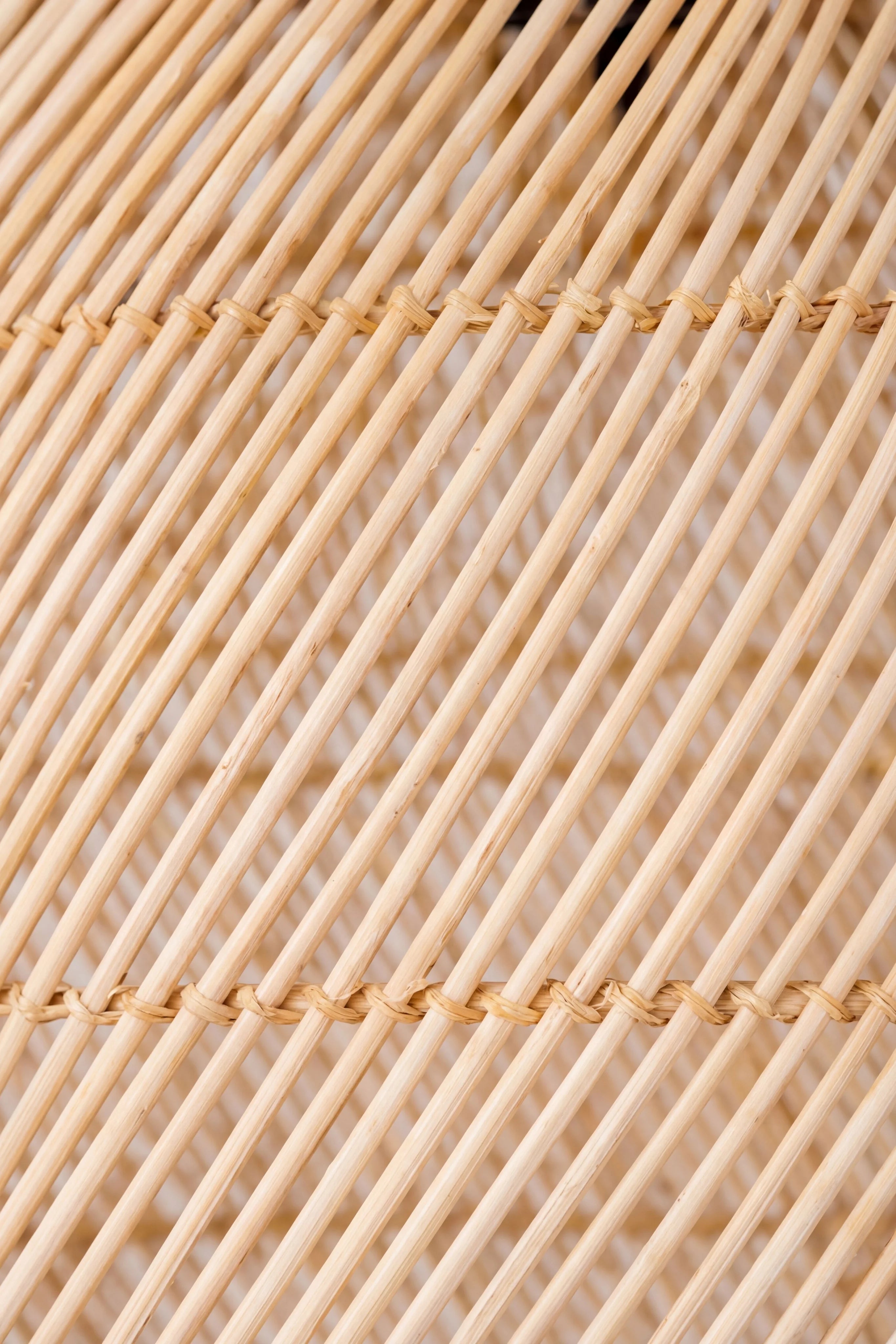 Rattan Sarkıt Aydınlatma